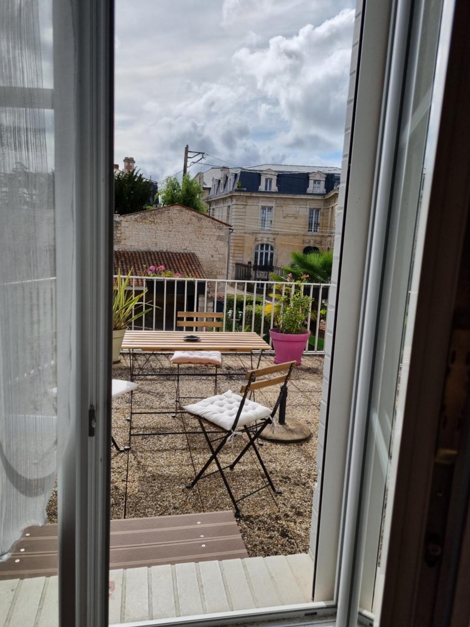 La Maison De Venus Lucon Exterior photo